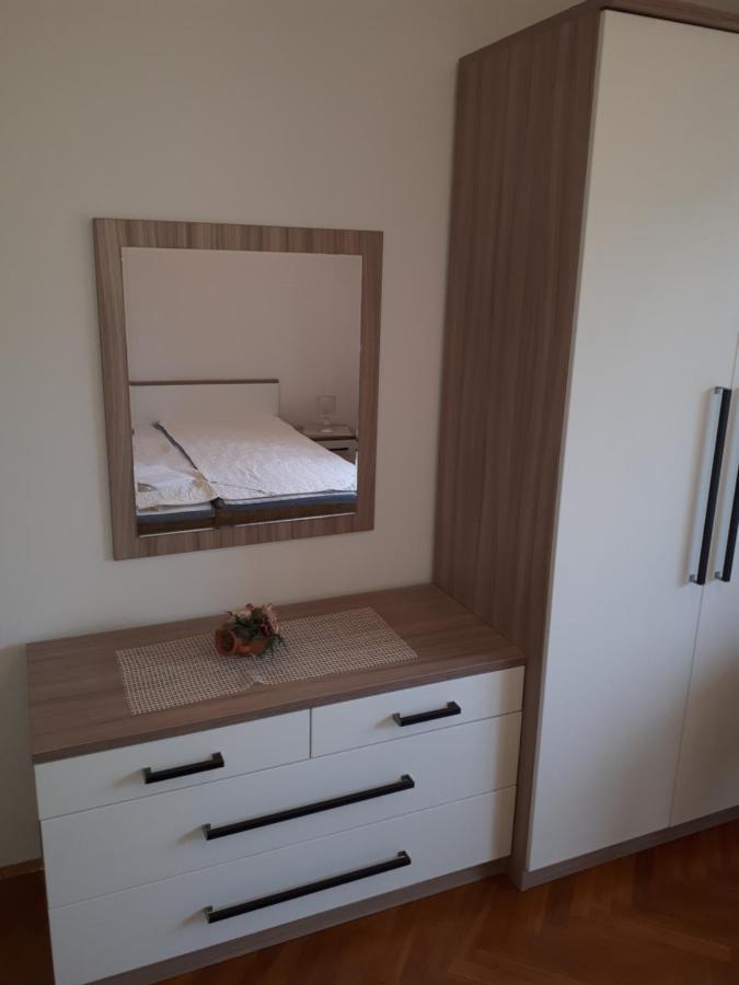 Apartment Groundfloor Jelsa  Luaran gambar